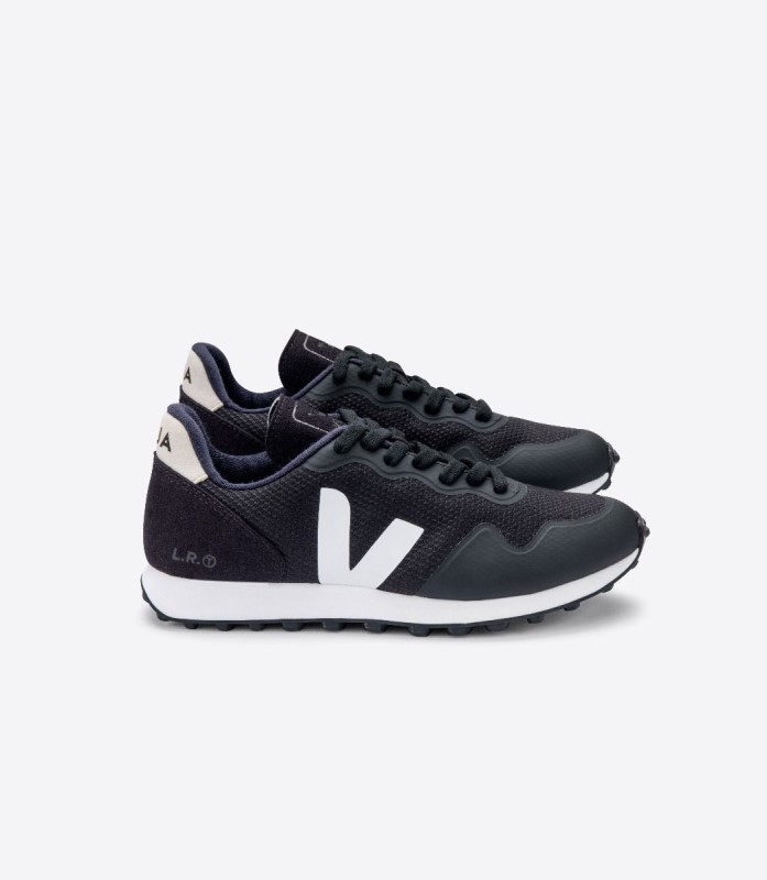 Rt B-Mesh Black White Natural Premium Veja Switzerland