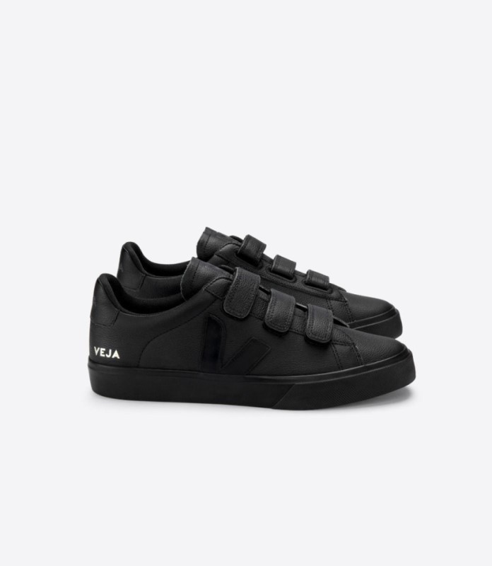 Veja Recife Chromefree Leather Full Black Switzerland